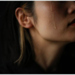 信じていた人から裏切られた時　【浮気や不倫】 超越するには　 どのように乗り越えるか